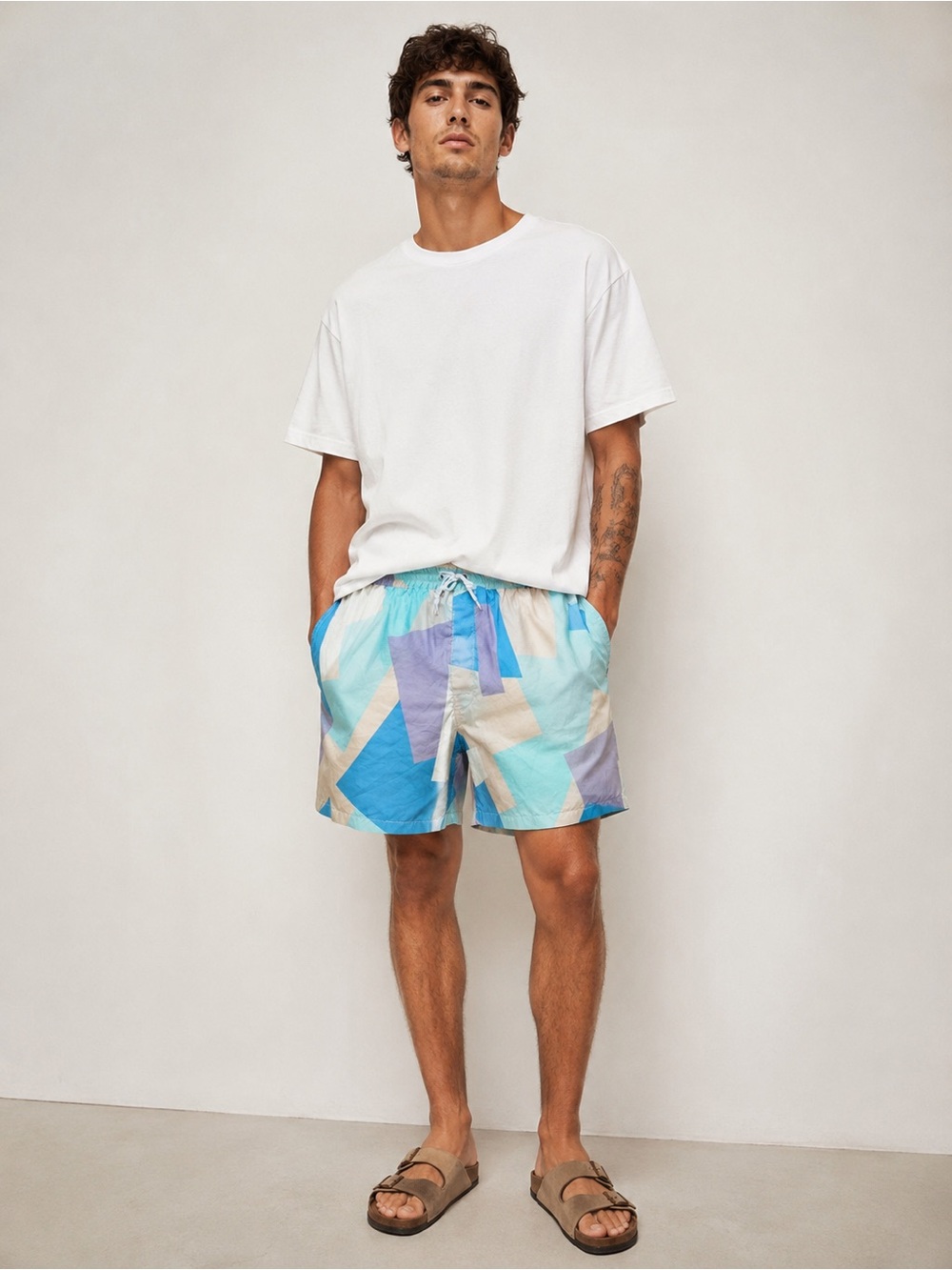 Men's Abstract Geo shorts - Blue & Cream